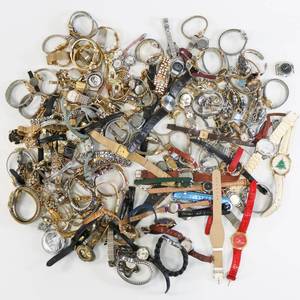 lot 31 image: Vintage Ladies Wristwatch