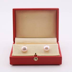 lot 48 image: Pink Button Pearl Earrings w 18k Posts & Backs