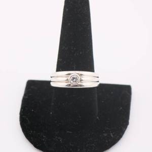 lot 47 image: Mens Sterling Ring w Genuine Diamond - Appx .25 CT Size 9.75