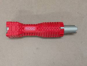 lot 70 image: EZ Change Plumbing Wrench Faucet Installation and Removal Tool