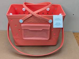 lot 27 image: Thirtieth Sense Beachcomber Beach Bag Coral Pink
