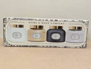 lot 35 image: Soy Wax Blended Candle 4 Piece Set - Tropical CitrusAmber MossSantal WoodsCedarwood Vanilla