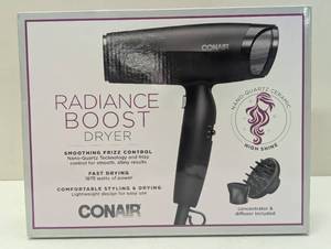 lot 43 image: Conair High Shine Nano Quartz Hair Dryer - 1875 Watts