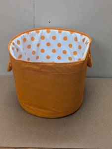 lot 97 image: Arctic Zone 83920 cooler bag - OrangePolka Dor