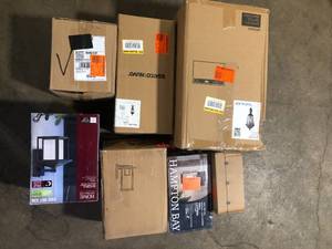 lot 15 image: Lot of Assorted Lighting Various Models and Conditions Customer Returns See Pictures
