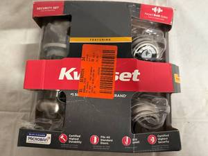 lot 37 image: Kwikset Keyed Both Sides Security Set