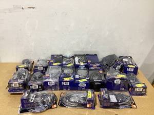 lot 610 image: LOT OF Handheld Shower Heads