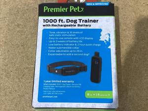 lot 635 image: Premier Pet 1000 foot Dog Trainer with Rechargeable Battery