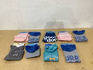 lot 648 image: LOT OF 9 Vibrant Life Pet Apparel
