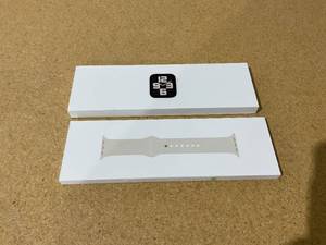 lot 9 image: Apple Watch SE (2nd Gen) GPS 40mm Smartwatch with Starlight Aluminum Case MXEF3LLA