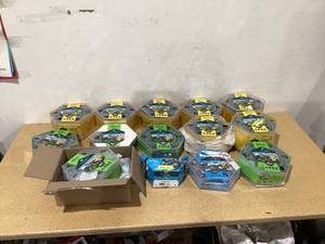 lot 672 image: LOT OF 14 Hydro Tech Hoses