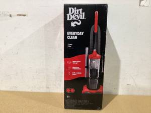 lot 686 image: Dirt Devil PowerMax Bagless Upright Vacuum Cleaner Machine