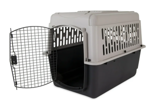 lot 154 image: Vibrant Life Pet Kennel Medium 36 Dog Crate, Plastic Travel Pet Carrier for Pets 50-70 lb
