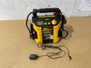 lot 270 image: EverStart J5C09E Maxx 1000 Peak Amp Jump Starter with Compressor, Pivoting LED Light, DC and USB Port