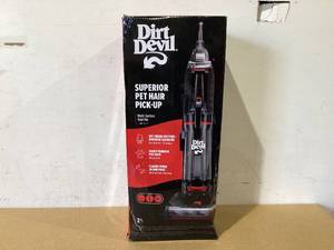 lot 691 image: Dirt Devil Multi-Surface Total Pet Bagless Upright Vacuum Cleaner