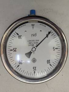 lot 22 image: McDaniel Controls - 0-30 PSI Gauge - 316 SS Tube and Socket