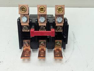 lot 15 image: Overload Relay, Type S, melting alloy, replacement overload, NEMA size 4, 3 pole, 3 phase, 135A, 600VAC