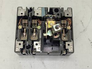 lot 16 image: Eaton VISI-FLEX Deion Switch - Model A 3 Pole 30 AMP