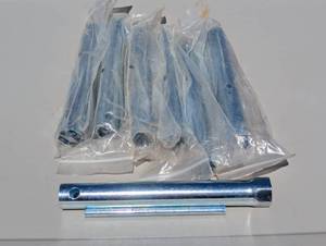 lot 61 image: Lot of 7 Sparkplug Wrenches