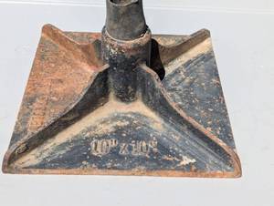 lot 94 image: 10 x 10 Iron Stomp Plate