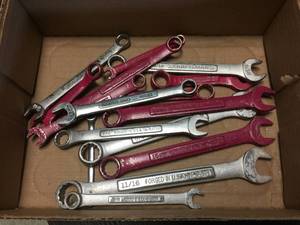 lot 114 image: Craftsman Combination Wrenches SAE - Metric