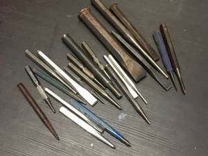 lot 115 image: Group PunchesChisels - Proto - Craftsman - Mayhew - Others