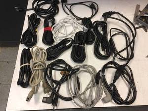 lot 117 image: Group 3-Pin Computer Type Power Cords