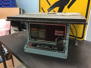 lot 137 image: Delta Router Shaper 43-505 Powers OnSounds Good