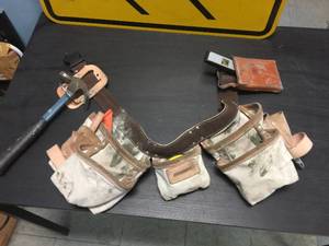 lot 147 image: Contractor Tool Belt with Tools - Handyman Starter Kit