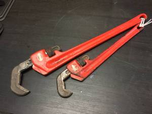 lot 157 image: (2) Ridgid Hex Pipe Wrenches 1 to 2 & 58 to 1 14