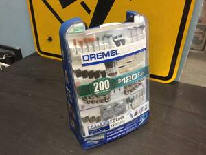 lot 164 image: Like New Dremel 200pc Accessory Kit