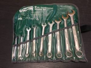 lot 167 image: 9 Pc Allen Combination Wrench Set SAE 14-34