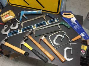 lot 176 image: Level - Saws - Hammers - Tools