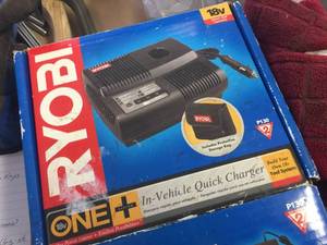 lot 185 image: Ryobi One 18V In-Vehicle Quick Charger