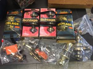 lot 186 image: Variety Door Handle - Locks - Deadbolts - Some Keys
