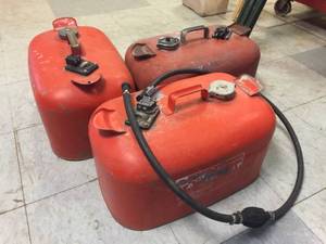 lot 214 image: 3 OMC JohnsonEvinrude Outboard Motor Gas Cans