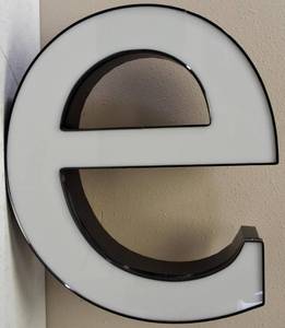 lot 46 image: LED Light of the Letter e (View Photos)