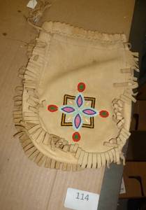 lot 114 image: Vintage Deerskin pouch beaded on both sides