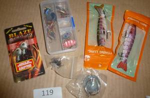 lot 119 image: Lot of fishing lures