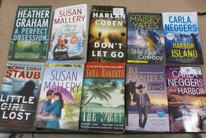 lot 141 image: 10 books for the price of 1