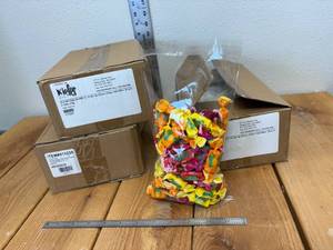 3 Cases, 6"x9", 1.6 mil, Clear, Plastic Bags, Peel & Reseal Top, 3,000 Bags per Case Total 3,000 Bags in This Lot, Item #13225