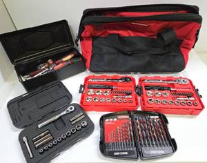 lot 143 image: Excellent CRAFTSMAN Tool Bag w Like-New Tool Sets Sockets Drill Bits etc