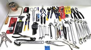 lot 170 image: Very Nice Condition Lot of Assorted Good Hand Tools Wrench Sets etc