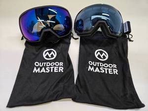 lot 193 image: 2 Sets of Like-New OUTDOOR MASTER Racing  Ski Goggles