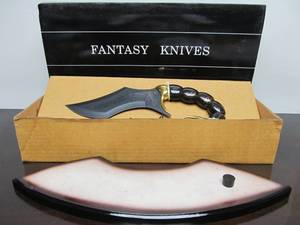lot 227 image: Very Cool Mint in Box Large Fantasy Knife wDisplay Stand