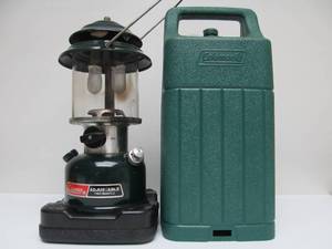 lot 201 image: Nice Vintage COLEMAN Adjustable 2-Mantle Lantern wCase