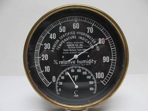 lot 257 image: Vintage West German Brass ABBEON Hygrometer & Temp Indicator Gauge
