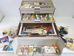 lot 330 image: Very Nice Tackle Box FULL of Vintage etc Lures, Reels & Supplies