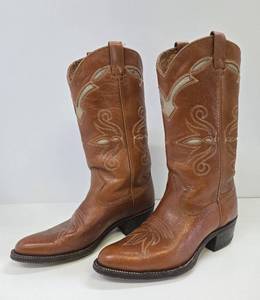 lot 346 image: Pair of Vintage TEXAS Leather Cowboy boots - Brown - Mens Size 9D