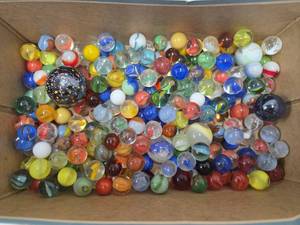 lot 209 image: Estate Lot of Old Vintage Marbles